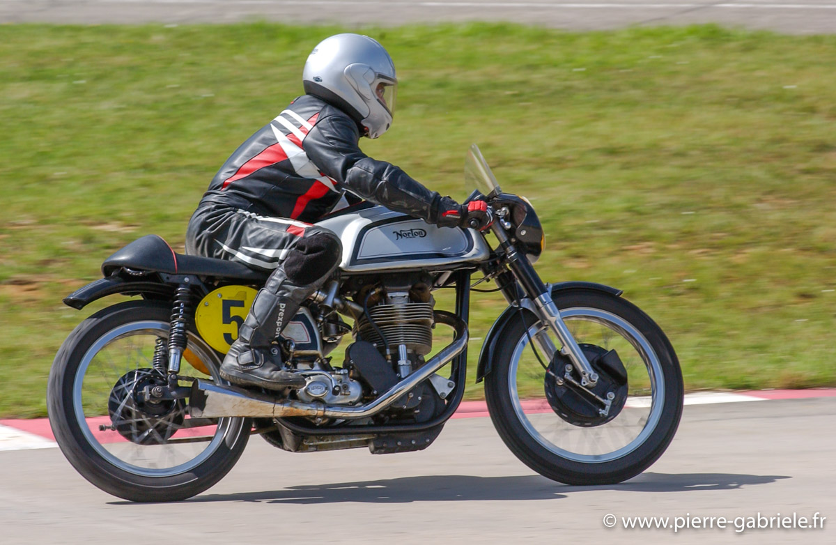 Norton5.jpg
