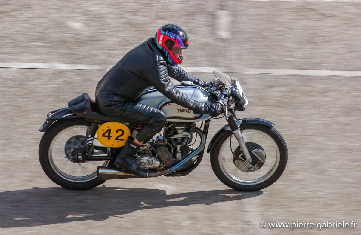 Norton542.jpg