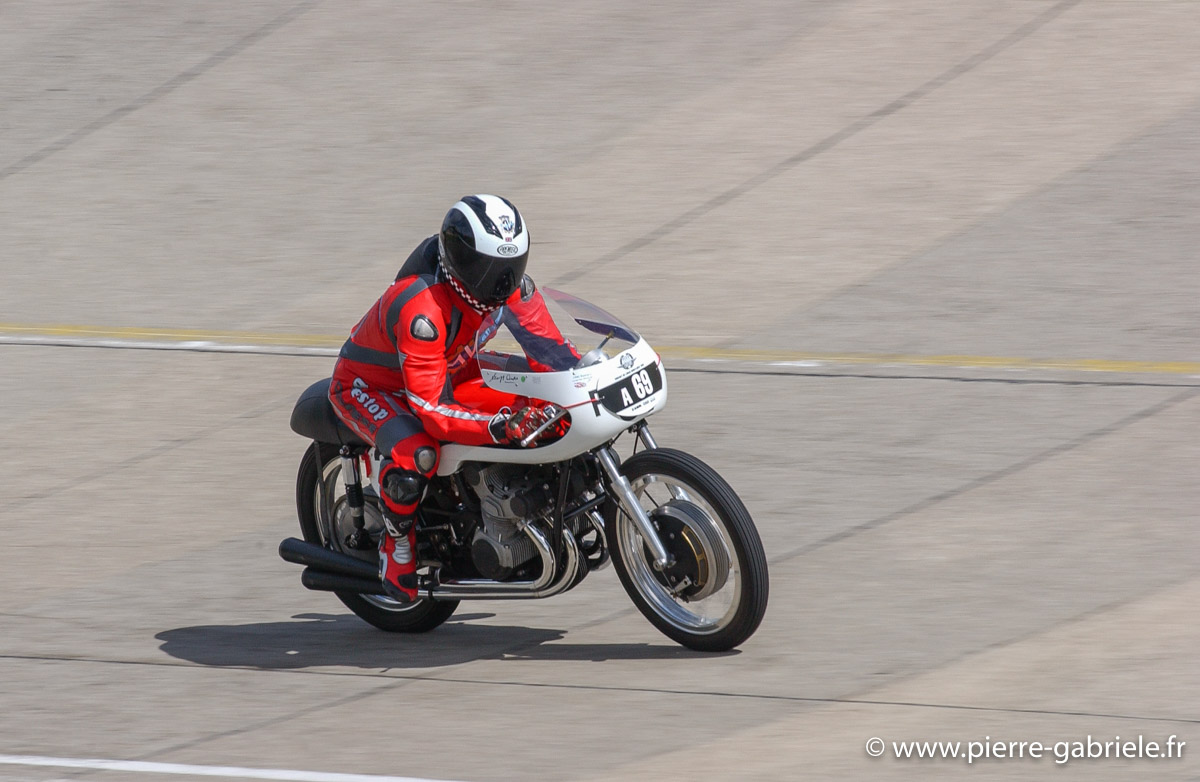 ReadGilera500.jpg