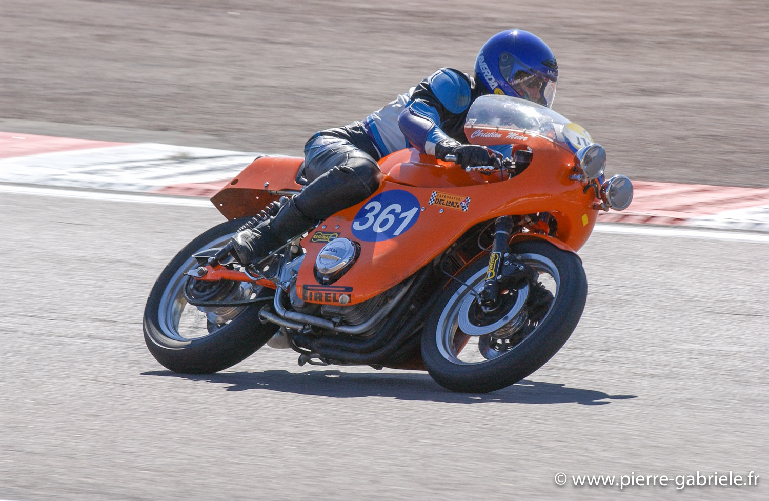 motolegende-2004_9660.jpg