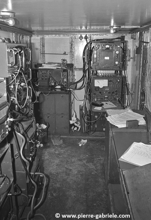 radio-251.jpg
