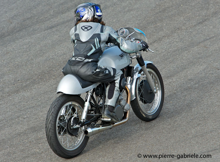 cercle-t-2011-d_9950.jpg