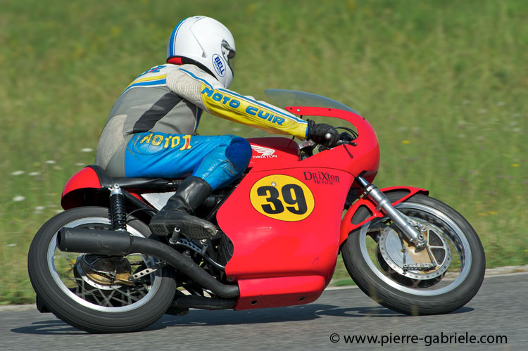 cercle-t-2011-s_9666.jpg