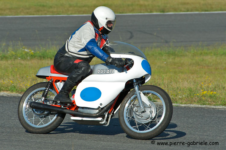 cercle-t-2010_1463.jpg