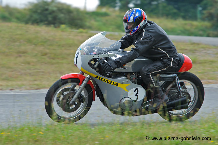 cercle-t-2010_1972.jpg