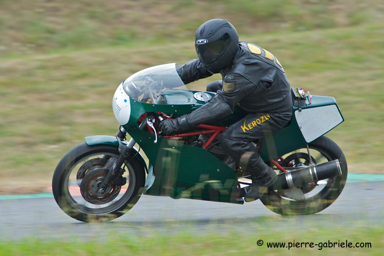 cercle-t-2010_1980.jpg