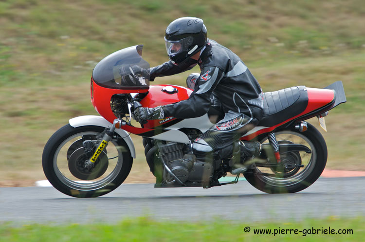 cercle-t-2010_1990.jpg