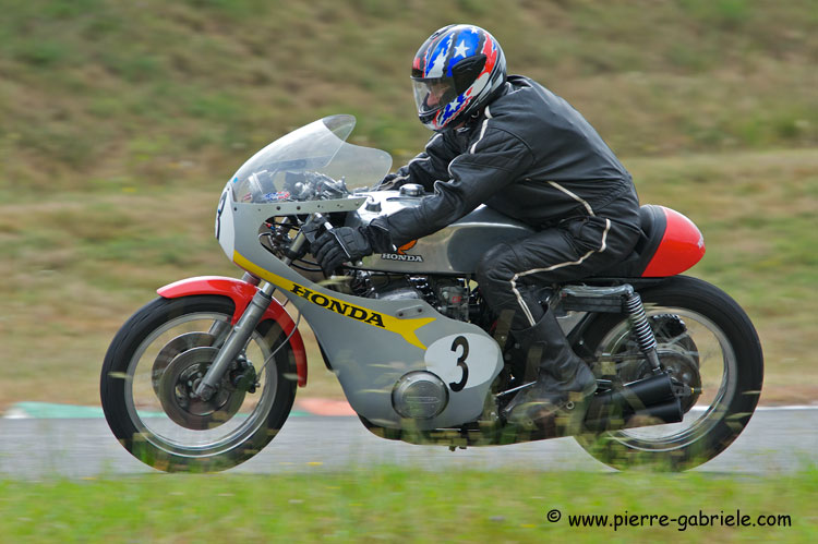 cercle-t-2010_2020.jpg