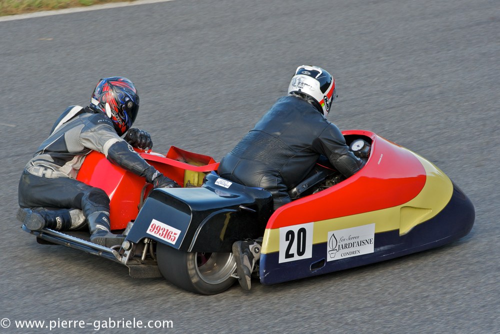 dimanche-side_2054.jpg