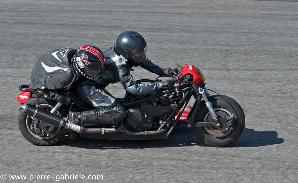 dimanche-side_2114.jpg