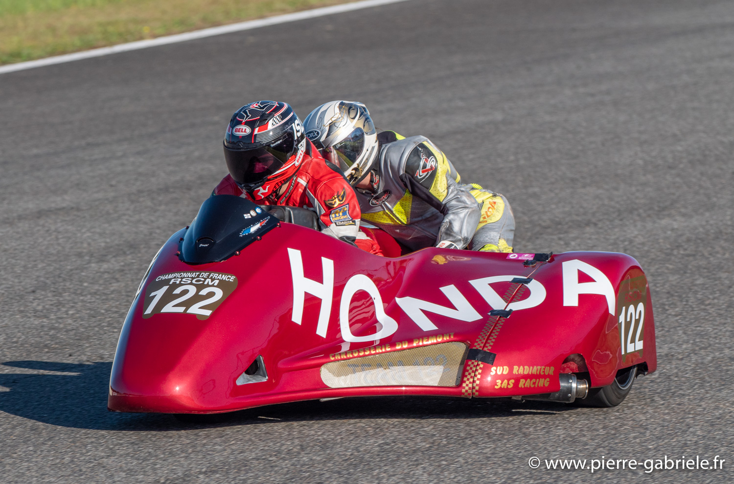 sides-g93_2008.jpg