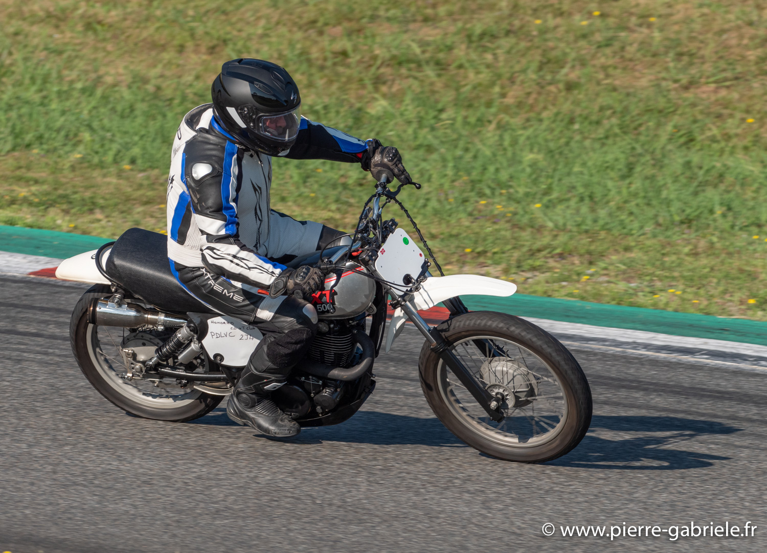 solos-g93_2298.jpg