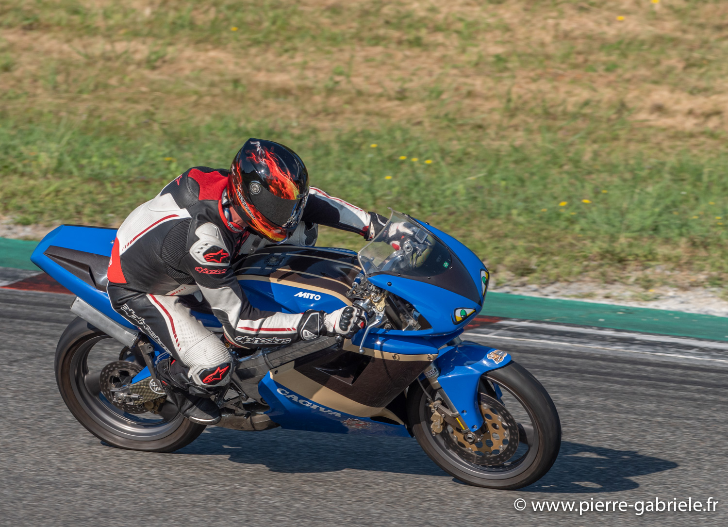 solos-g93_2309.jpg