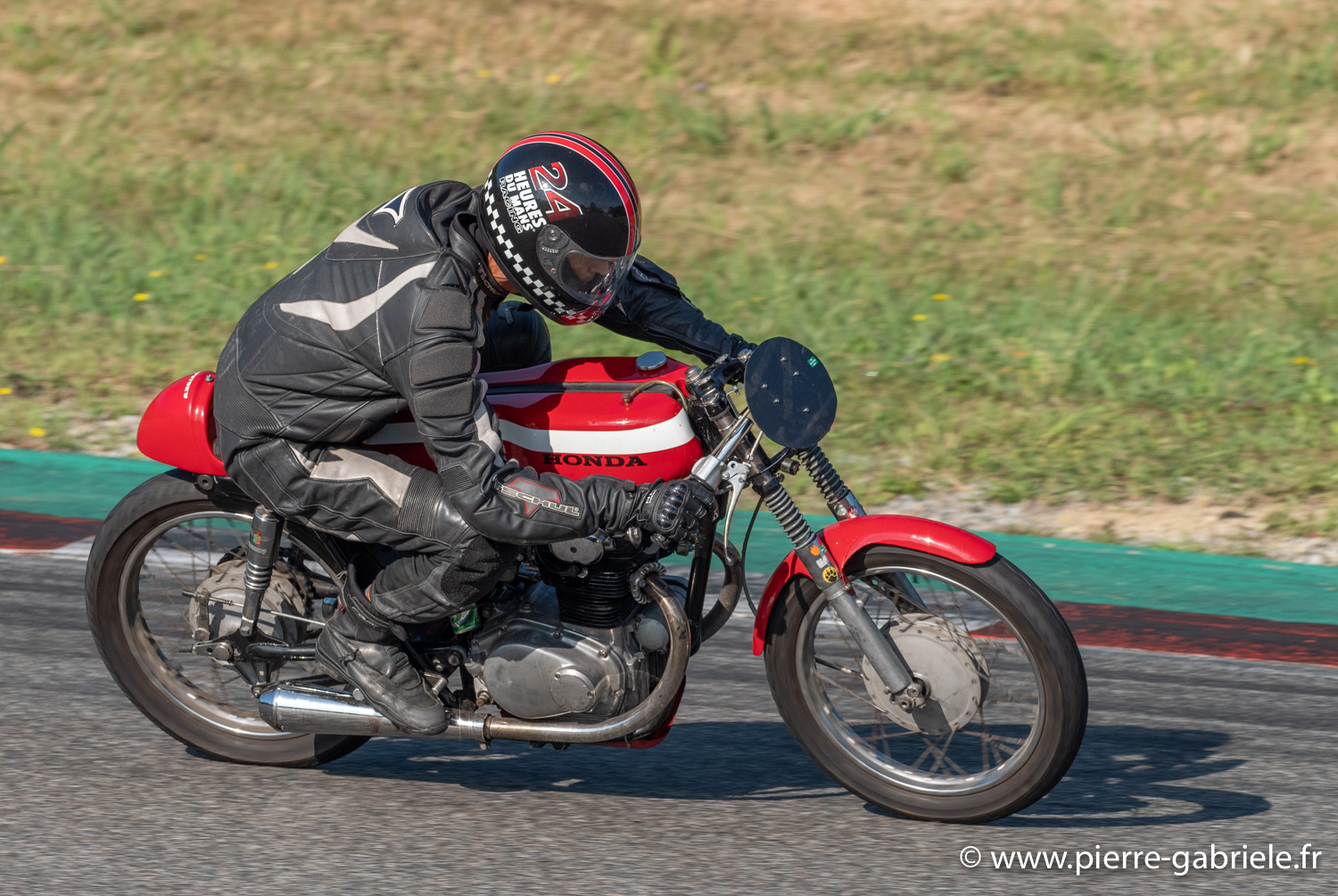 solos-g93_2313.jpg