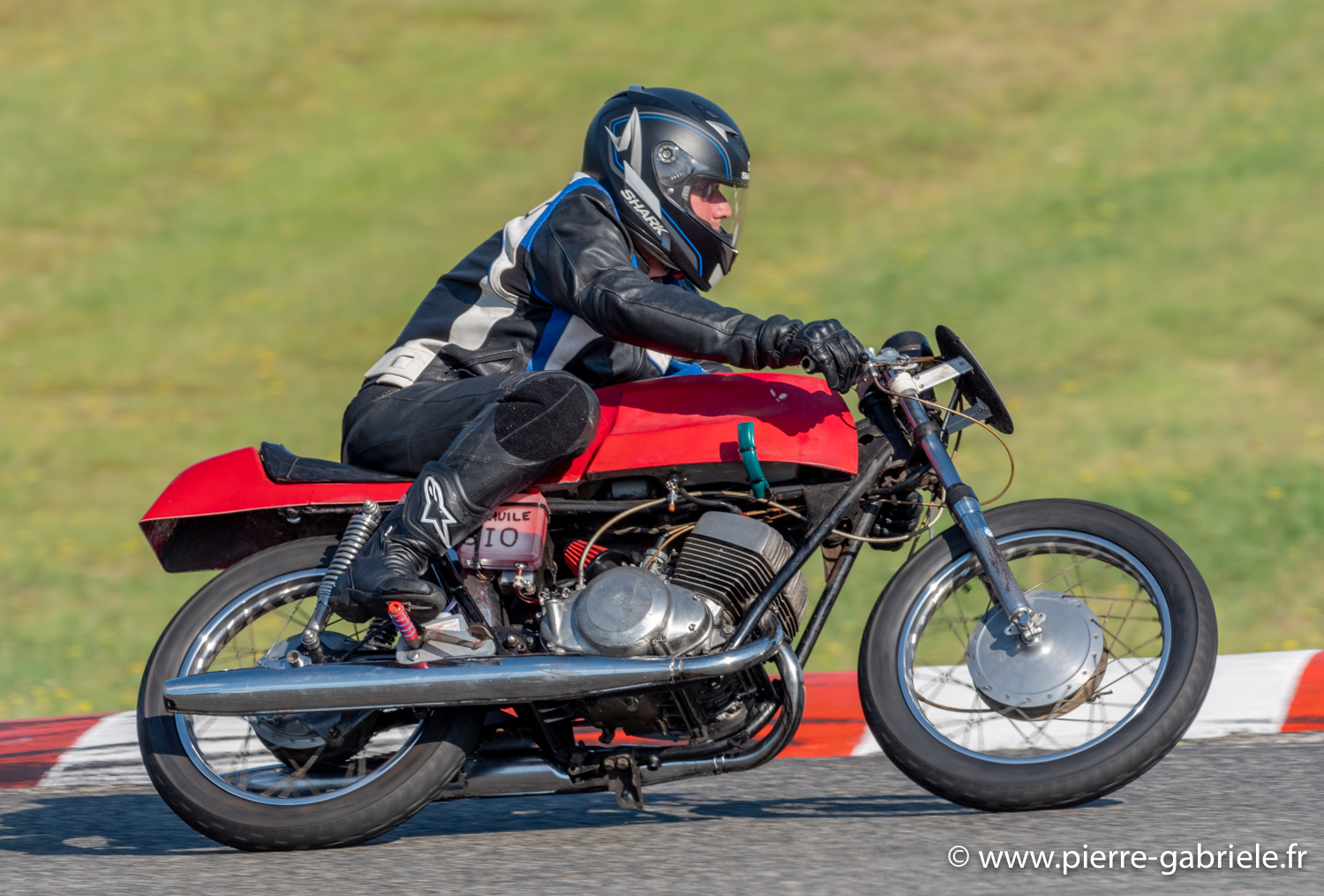 solos-g93_2468.jpg