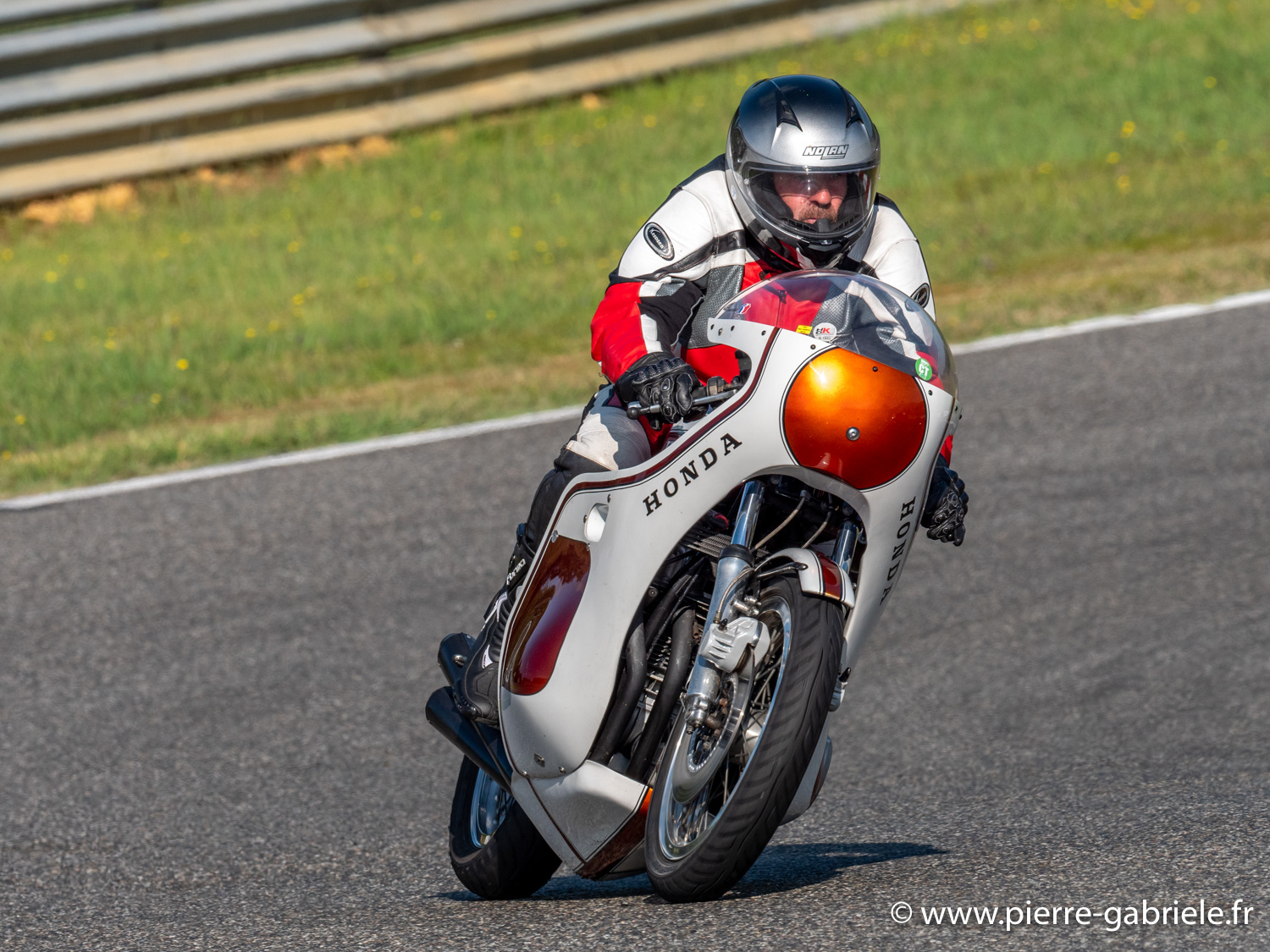 solos-g93_2519.jpg