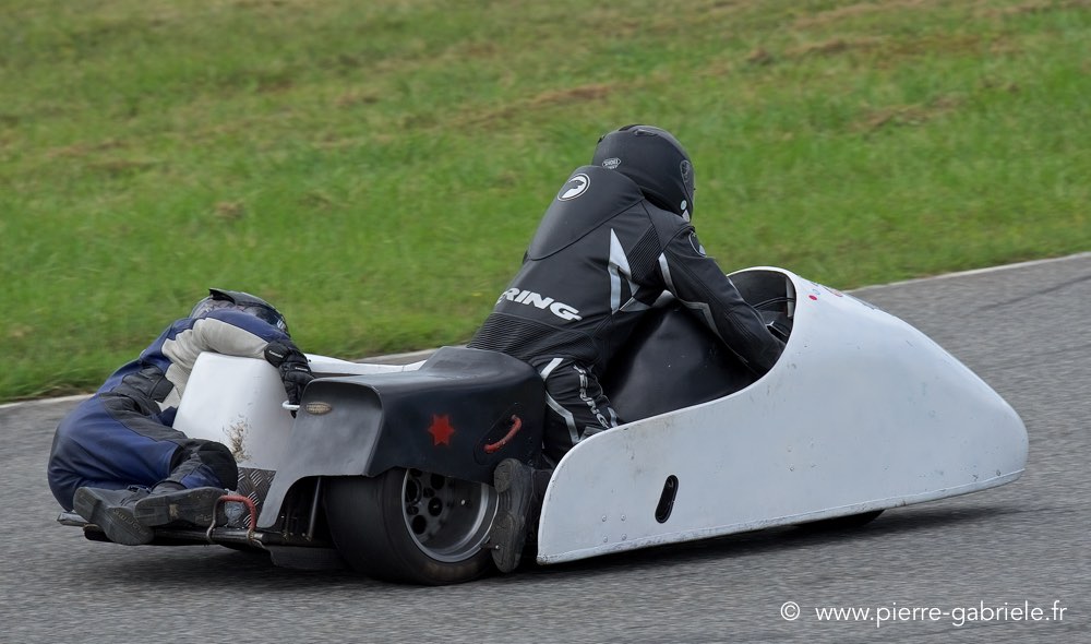 side_5894.jpg