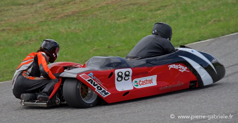 side_5899.jpg