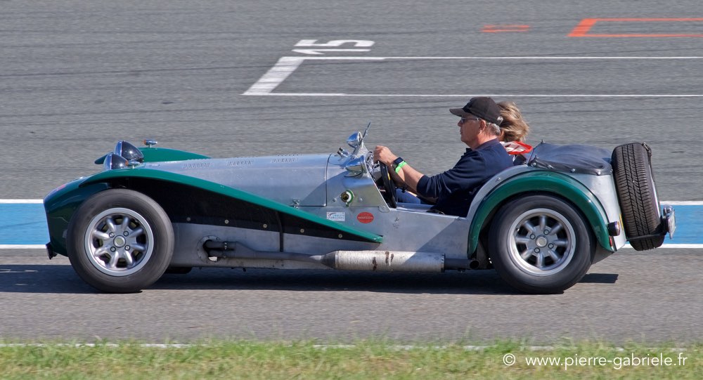 grande-parade_5016.jpg