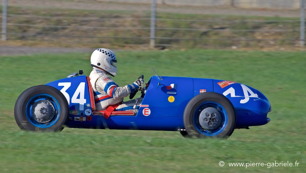monoplace1-d5_4740.jpg