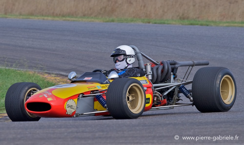 f1-protos-d5_4243.jpg