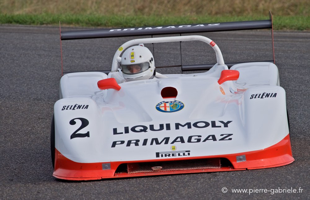 f1-protos-d5_4262.jpg