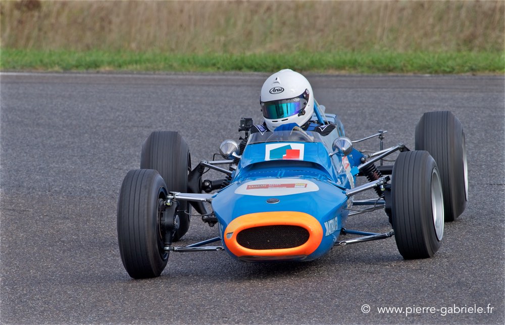 f1-protos-d5_4266.jpg