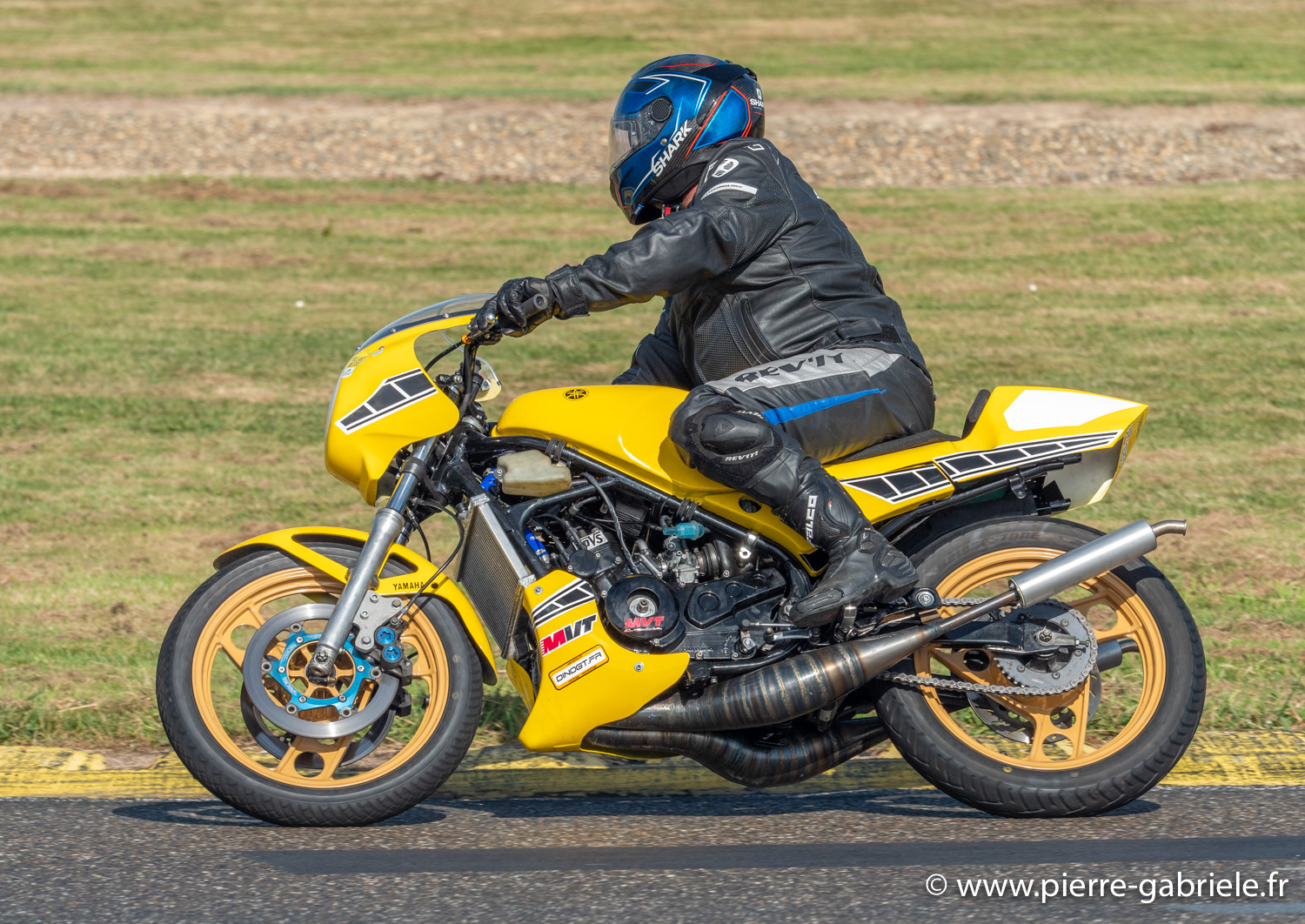 moto-amv-g91_7771.jpg