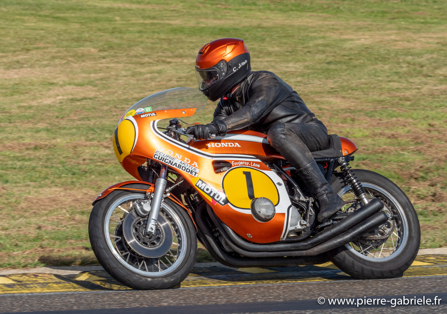 moto-amv-g91_7779.jpg