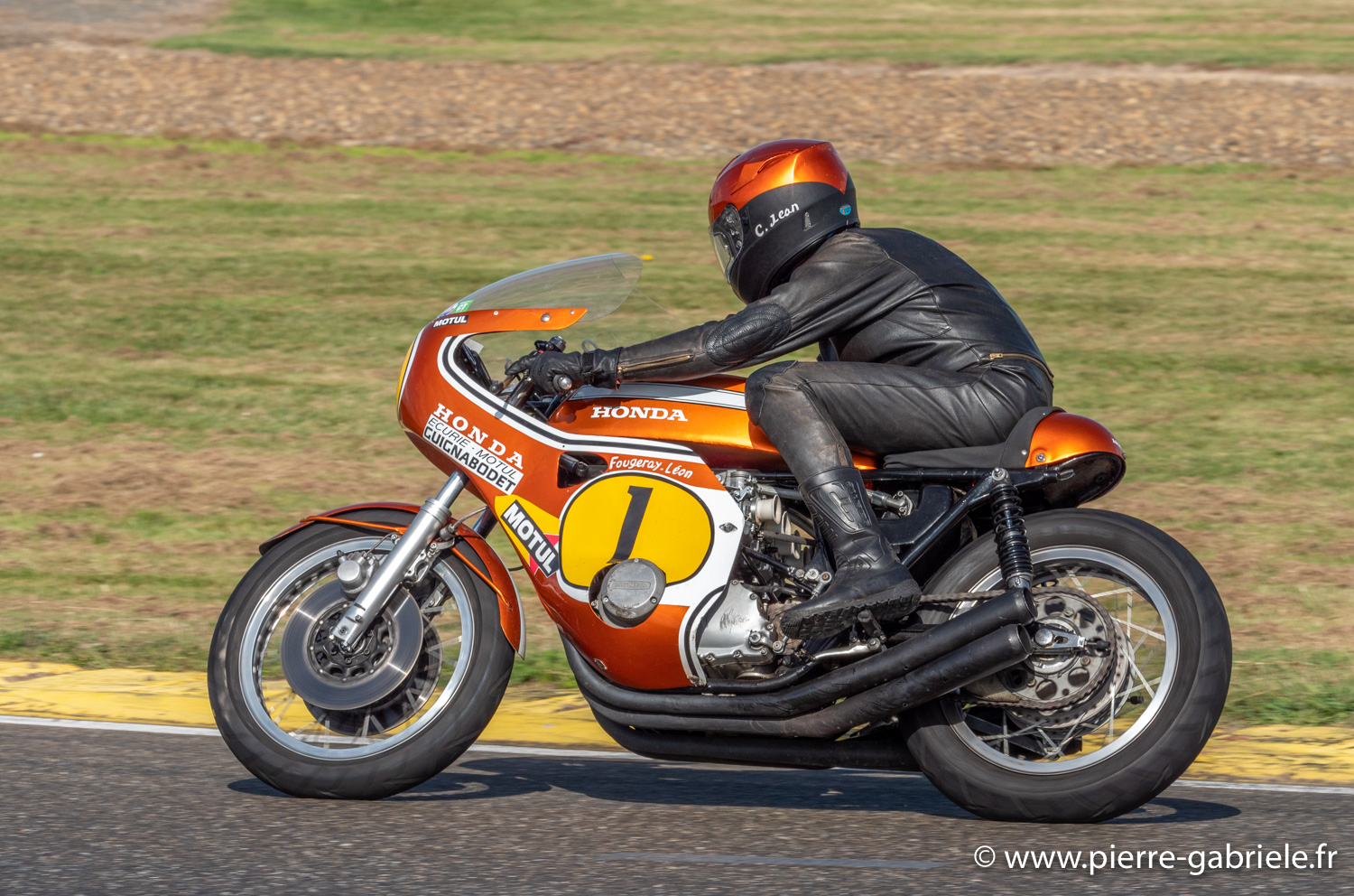 moto-amv-g91_7780.jpg
