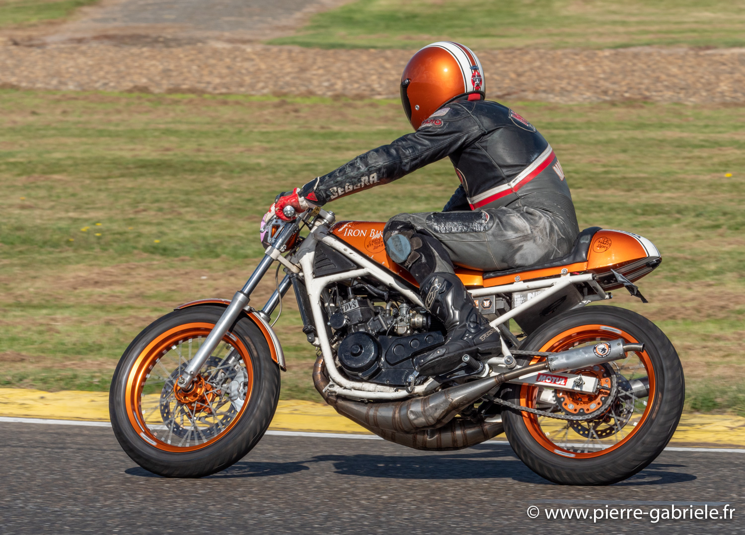 moto-amv-g91_7784.jpg