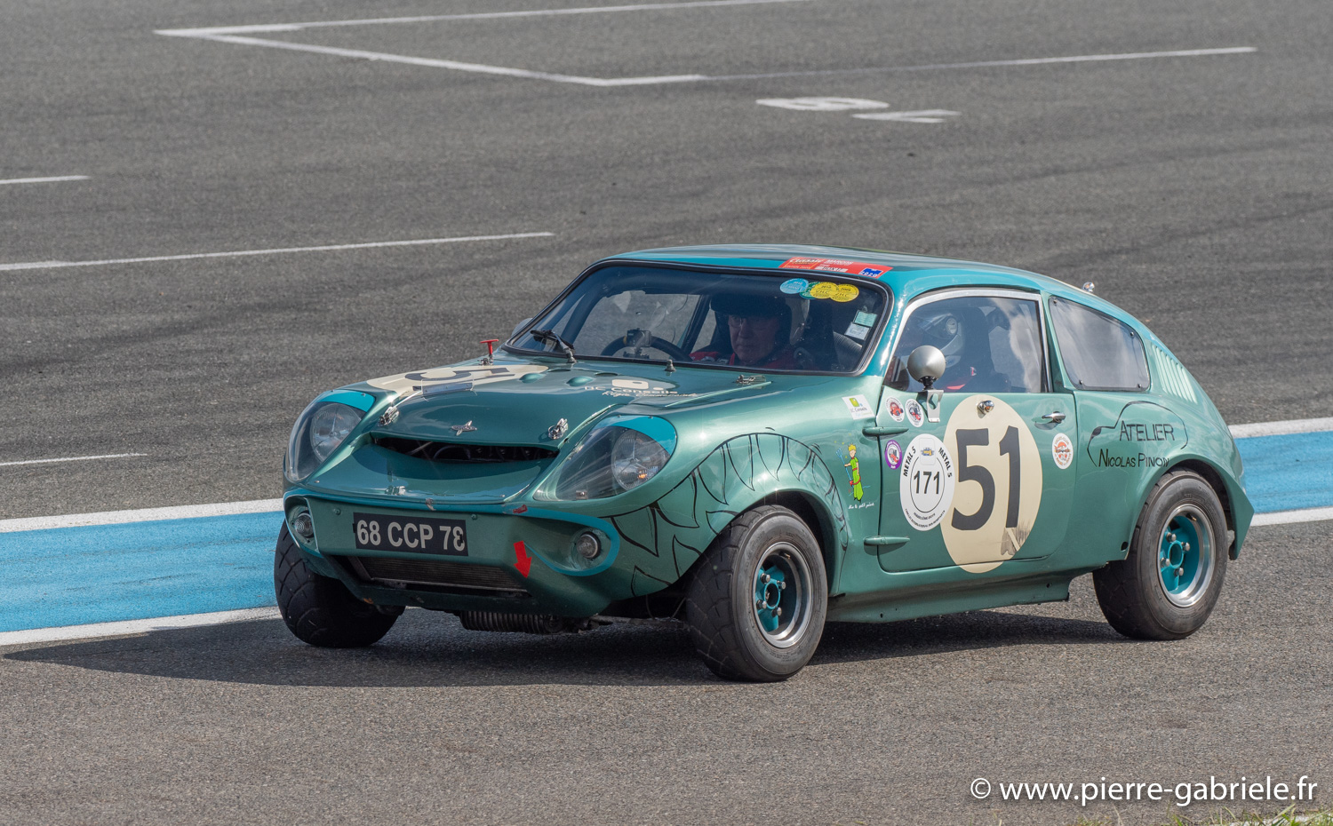 old-g93_5742.jpg