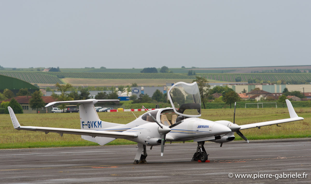 taxiway_5523.jpg