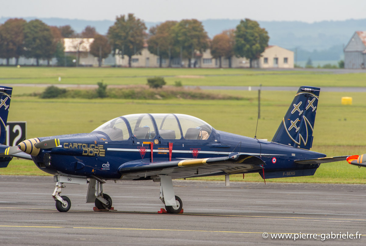 taxiway_5525.jpg