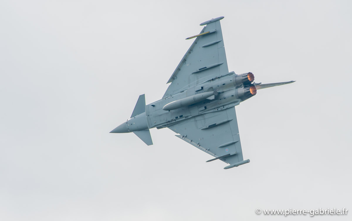 typhoon_5878.jpg