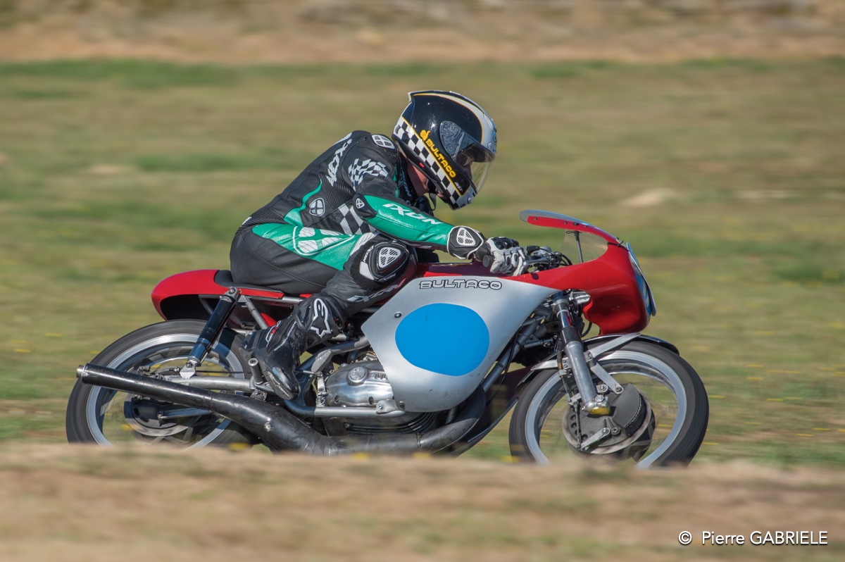 coyotes-2016-d750_4574.jpg