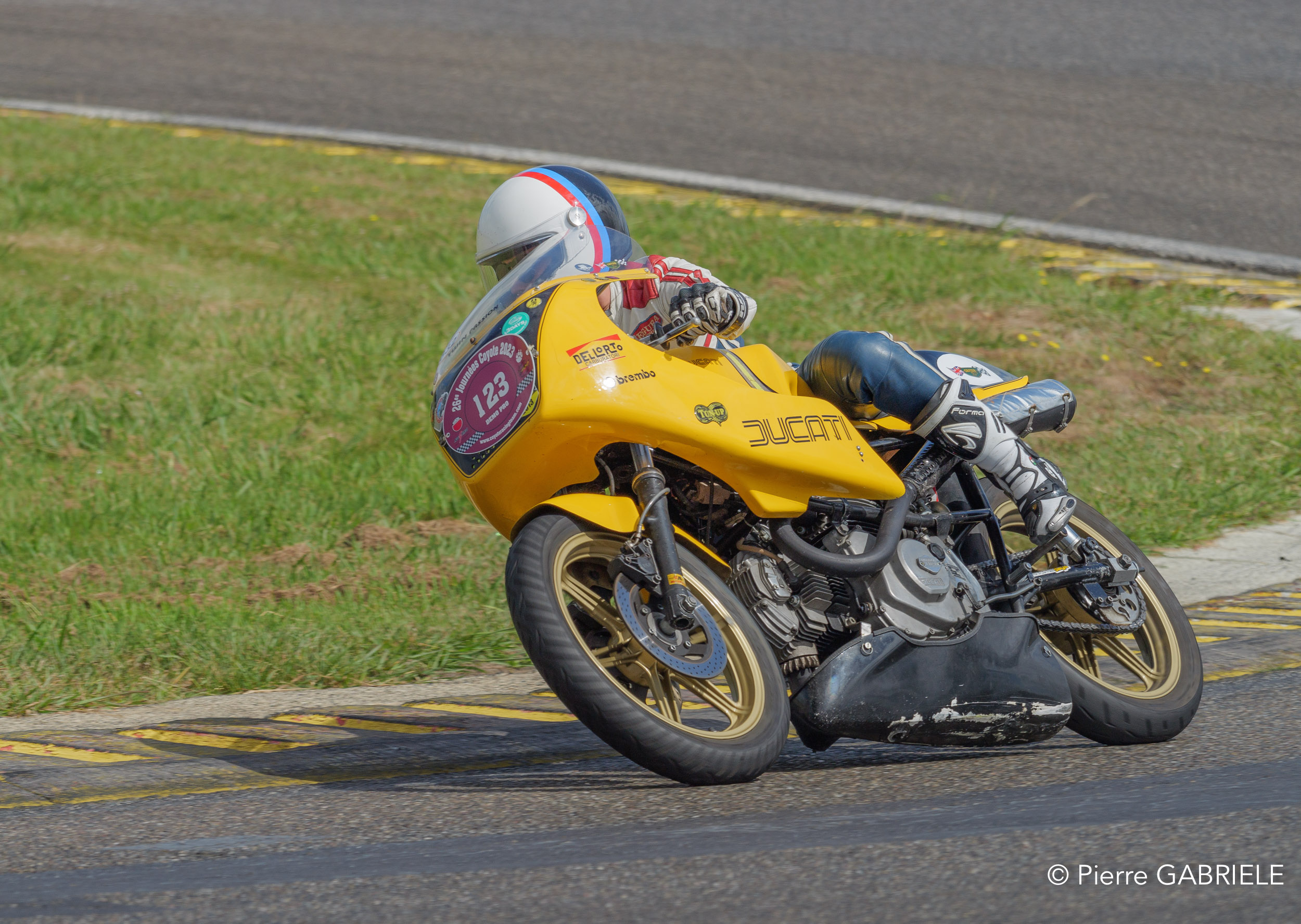 demo-pro-gh6_6251.jpg