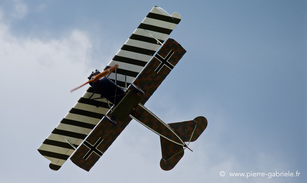 fokker-dvii-f4400_2700.jpg