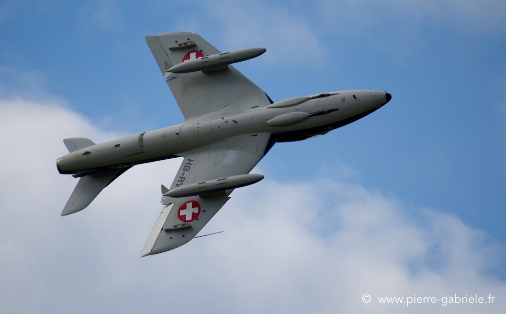 hunter_2526.jpg