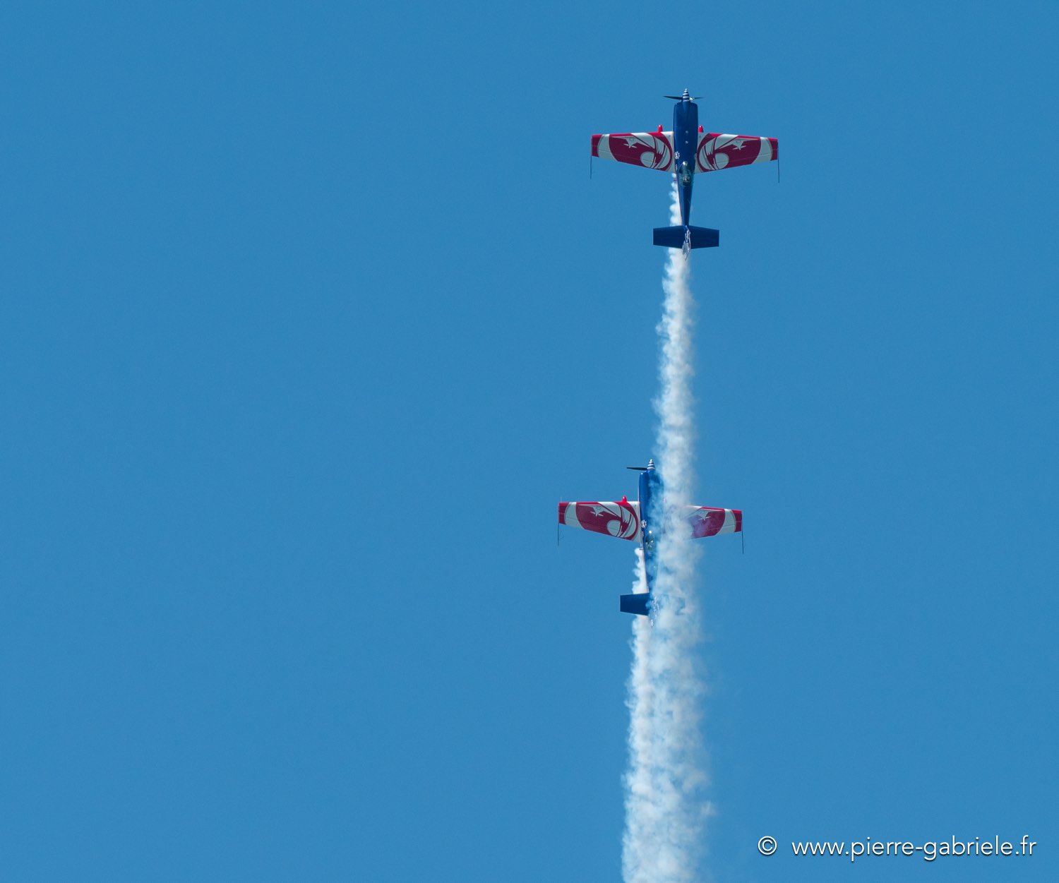 extra330-g92_2161.jpg