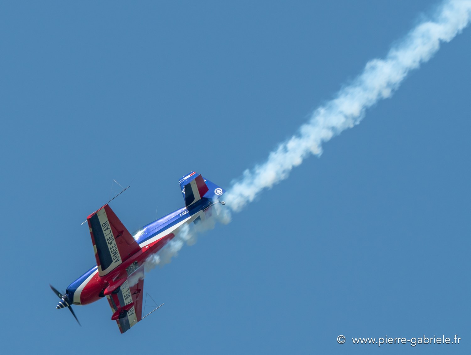 extra330-g92_2169.jpg