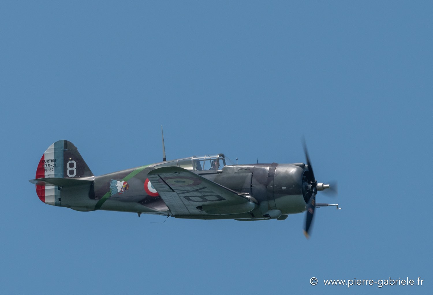 h75-g92_2069.jpg