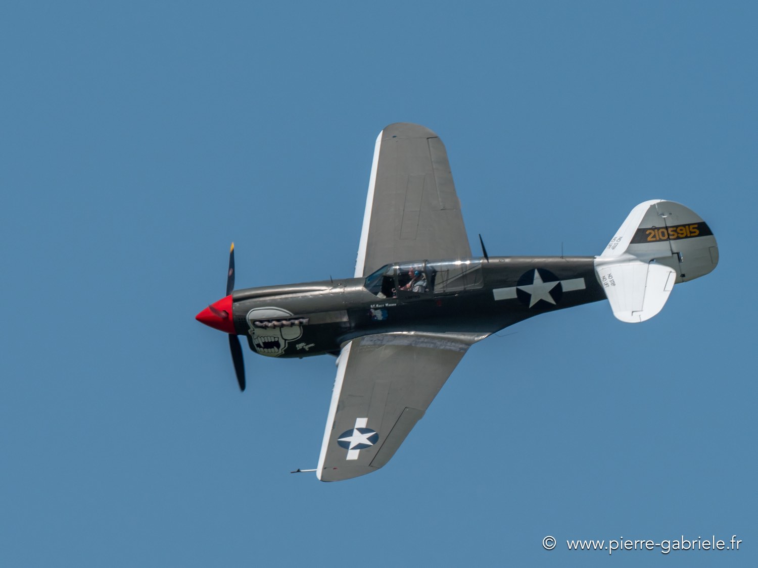 p40-g92_2102.jpg