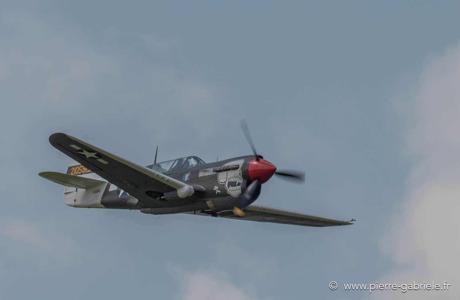 p40-g92_2755.jpg
