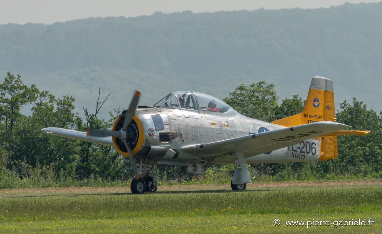 t28-g92_1629.jpg