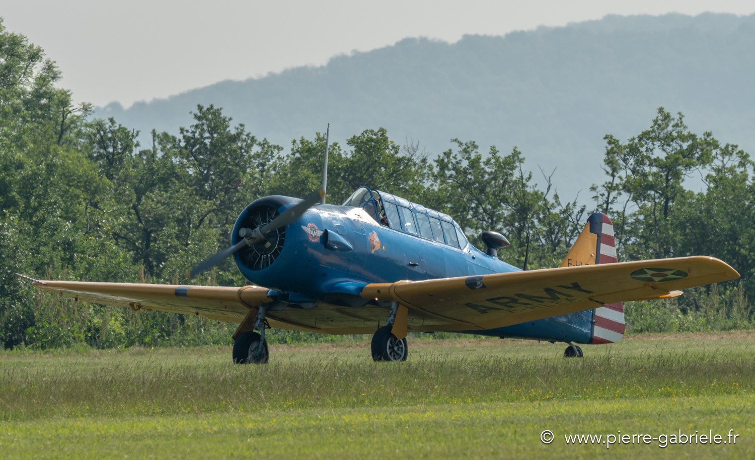 t6-g92_1623.jpg