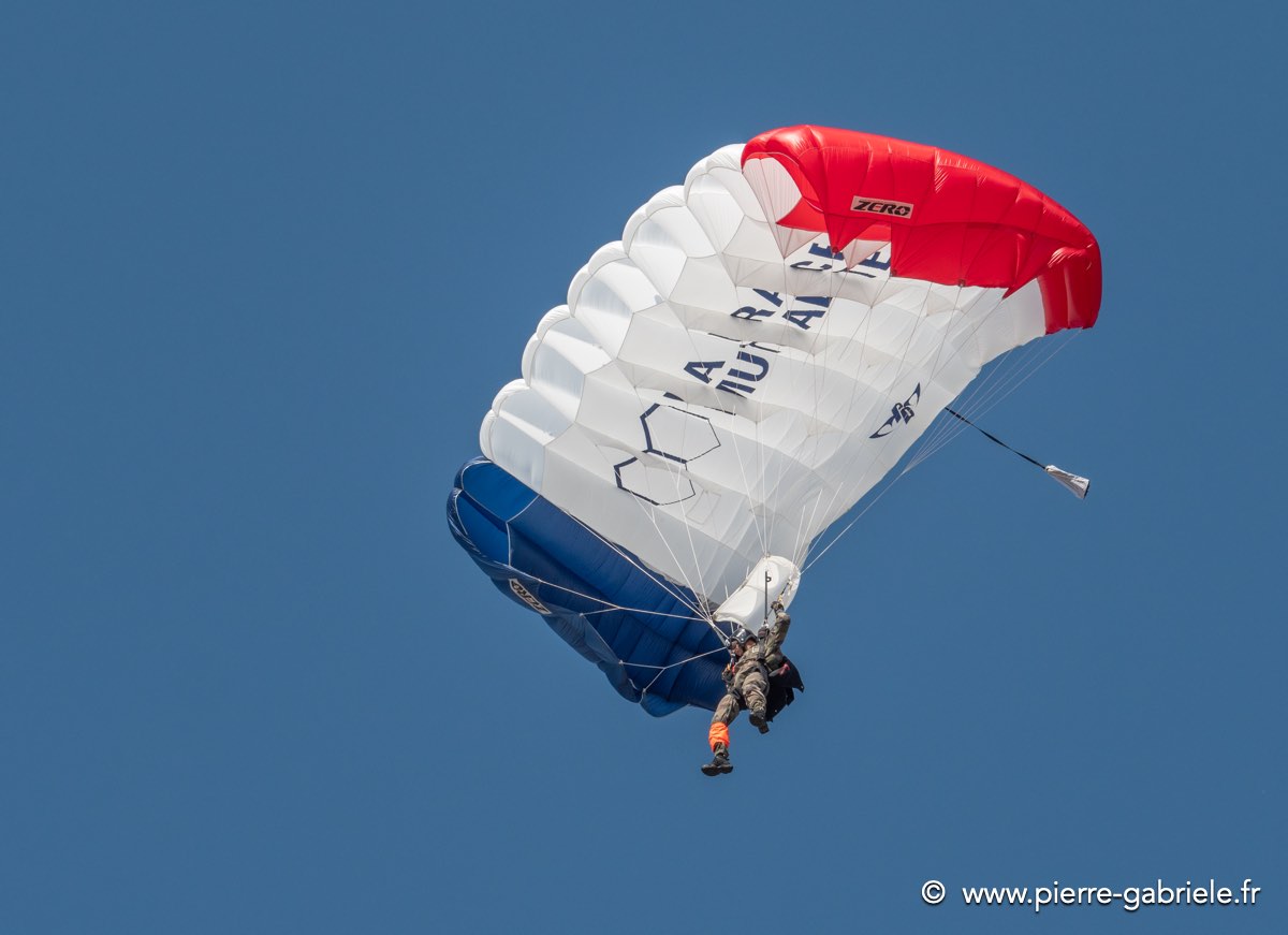 paras-g91_4793.jpg