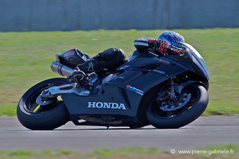 nogaro_4083.jpg