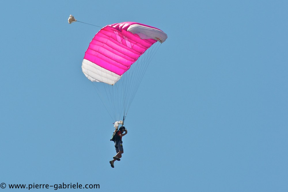 paras_2731.jpg