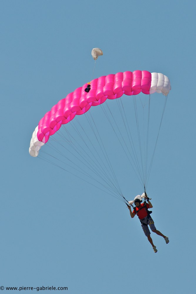 paras_2734.jpg